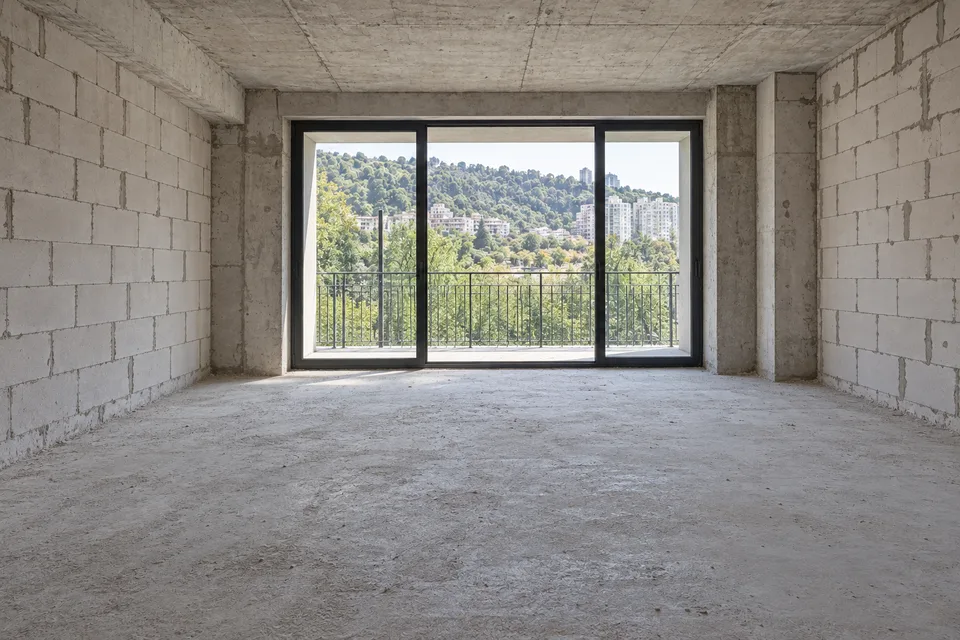 שלד ראשוני · VR Krtsanisi Resort Residence — אלון חם · 85 m²