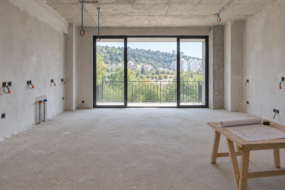 מערכות והכנה · VR Krtsanisi Resort Residence — אלון חם · 85 m²